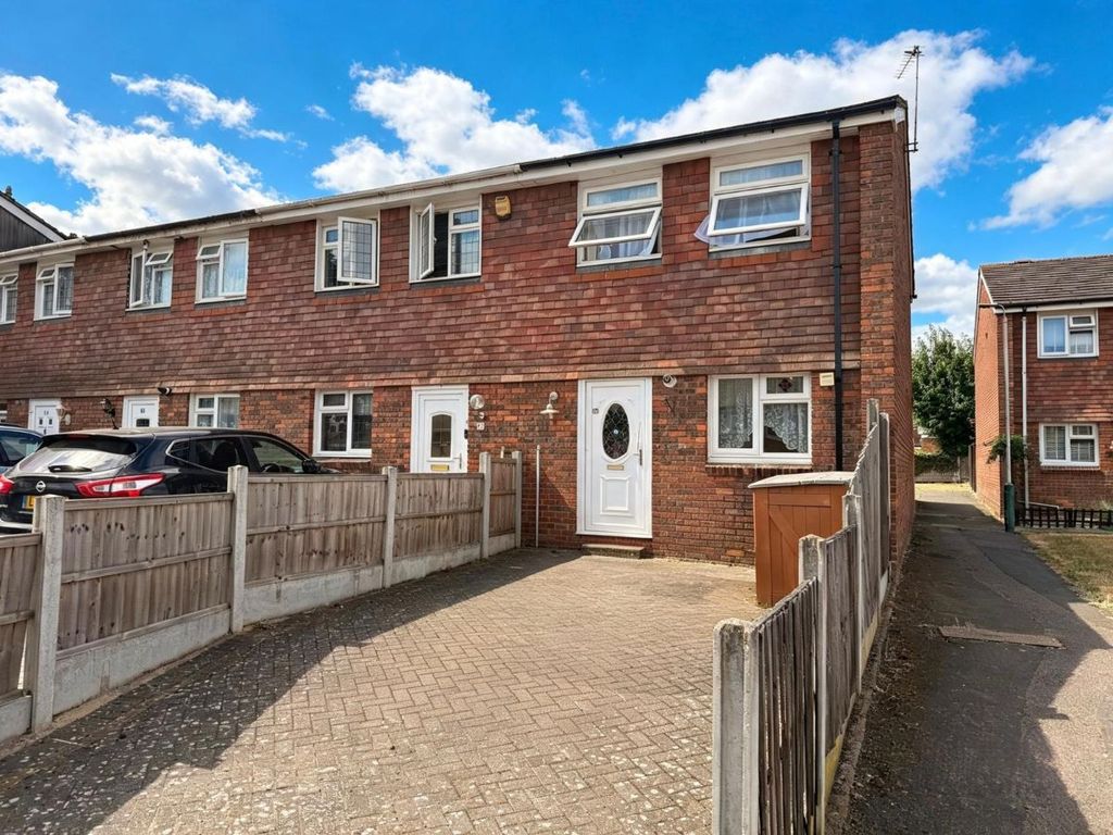 Property photo 1 of 11