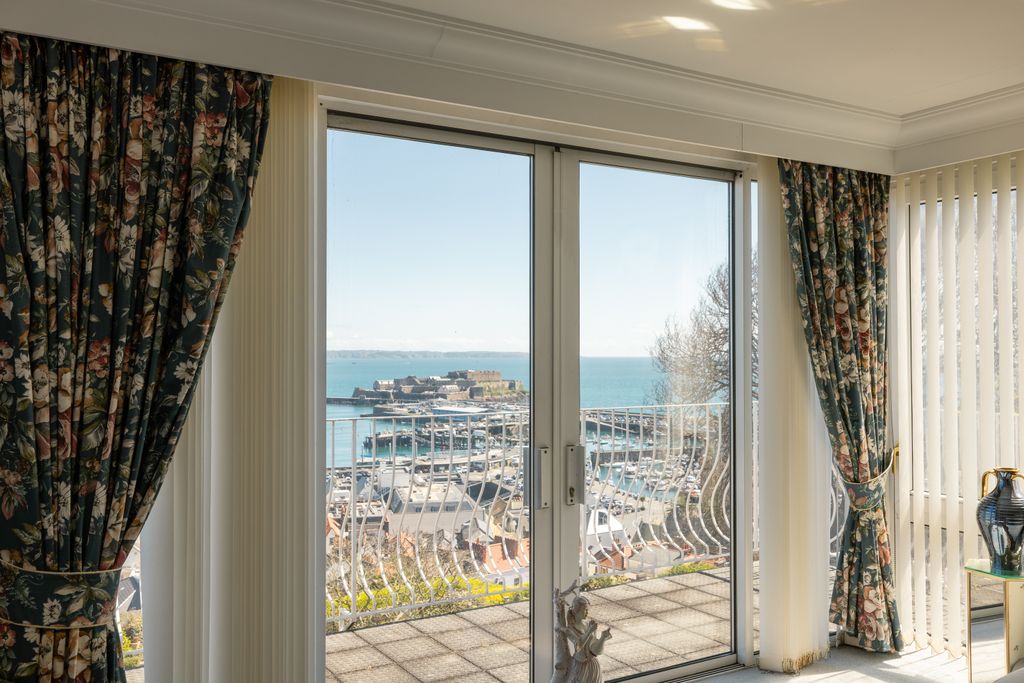 Additional image 14 of 4 bed detached house for saleClifton, St. Peter Port, Guernsey GY1