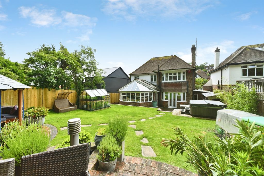 Property photo 3 of 30