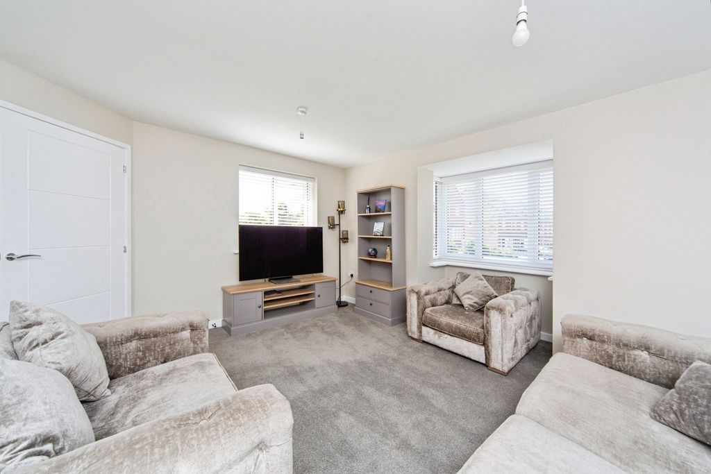 Property photo 2 of 14 Pbox-Img.Jpg
