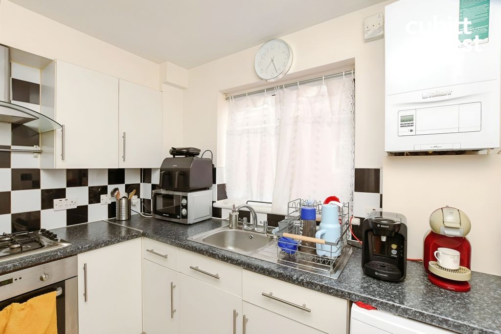 Property photo 2 of 12 0188Bc22-901H0Wia