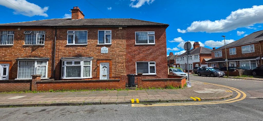 Property photo 1 of 38
