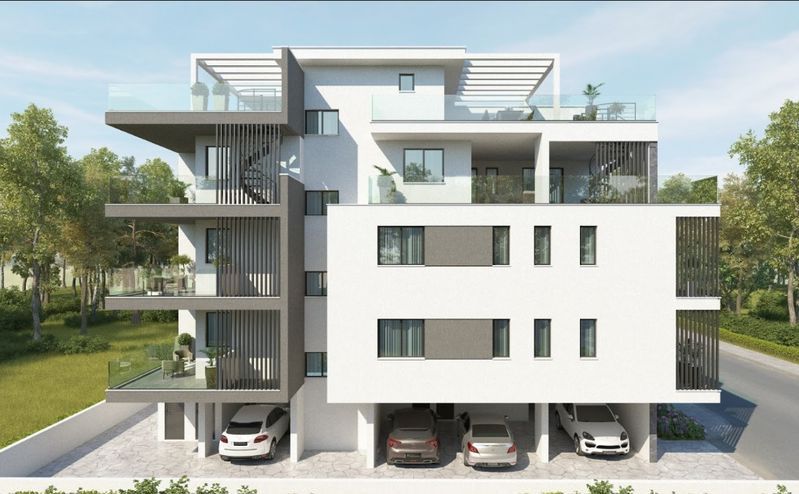 Property photo 3 of 14 Side Of Apartments