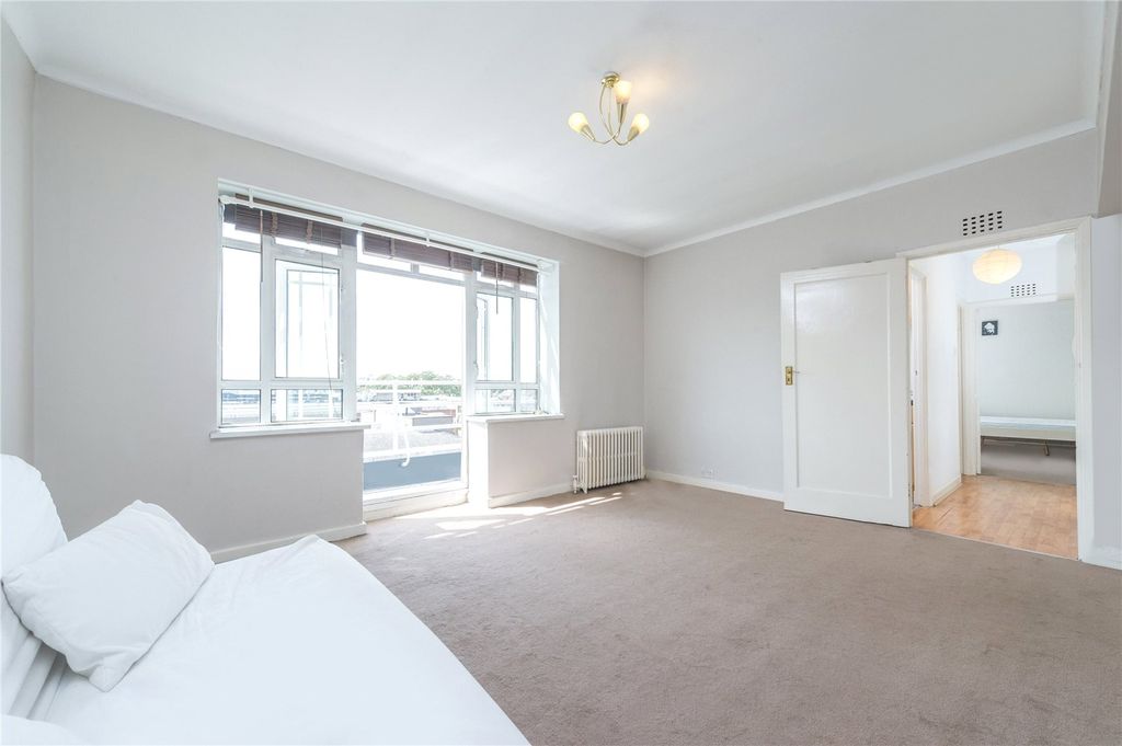 Property photo 1 of 6 Picture No. 30