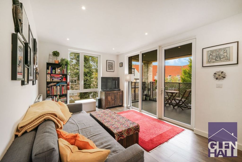 Property photo 3 of 15