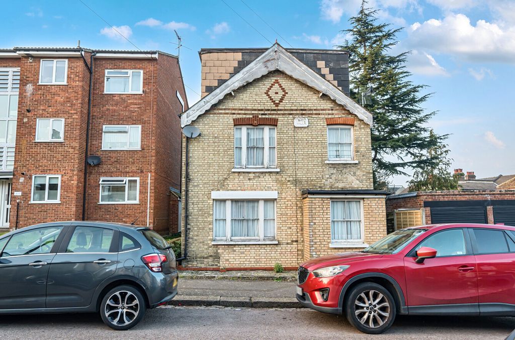 Property photo 1 of 21 1423612-1-69A8746...