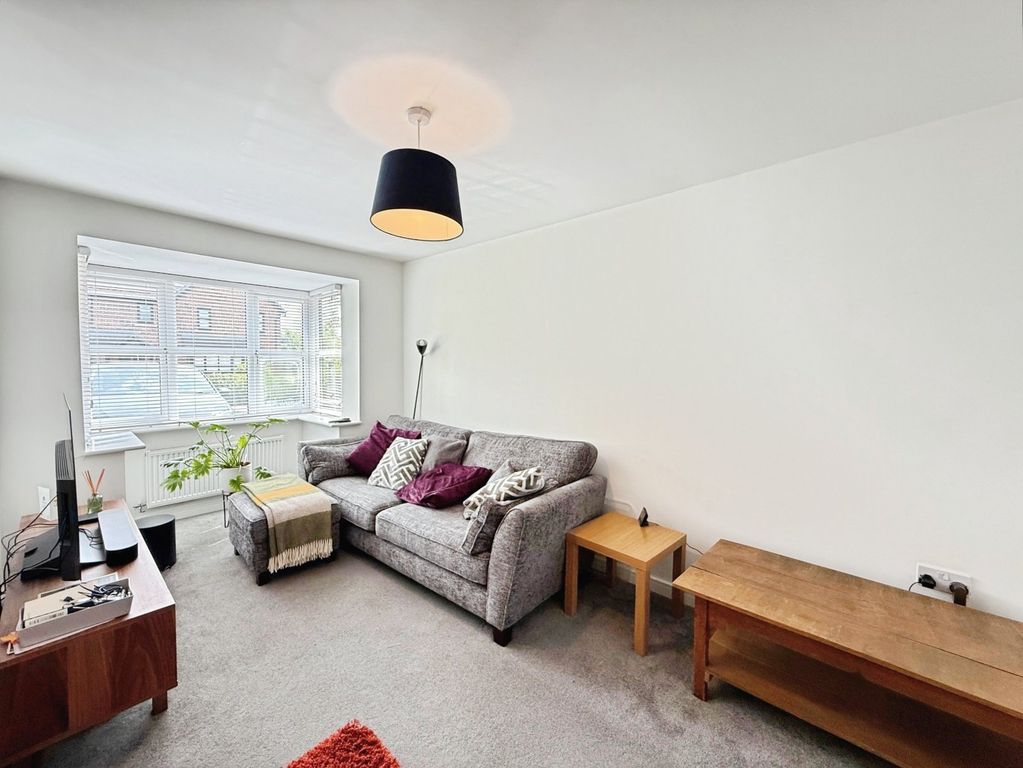Property photo 3 of 15 Picture No. 13