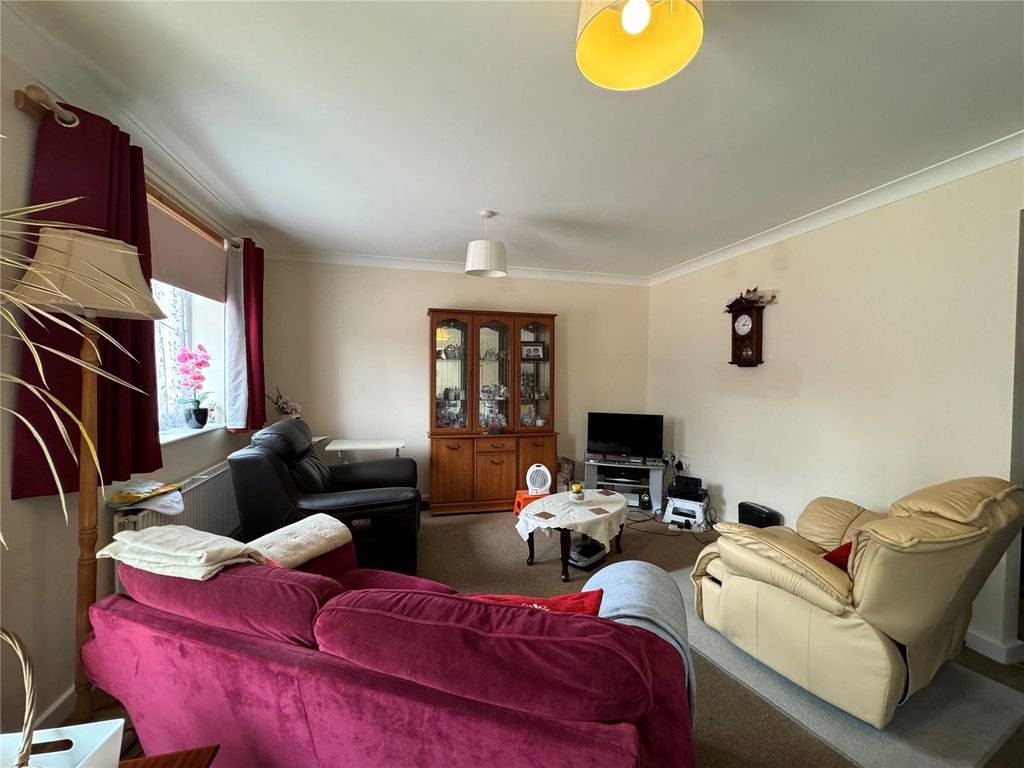 Property photo 2 of 10 Picture No. 19