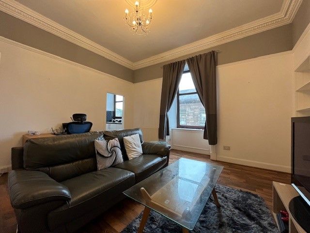 Property photo 2 of 5 Lounge