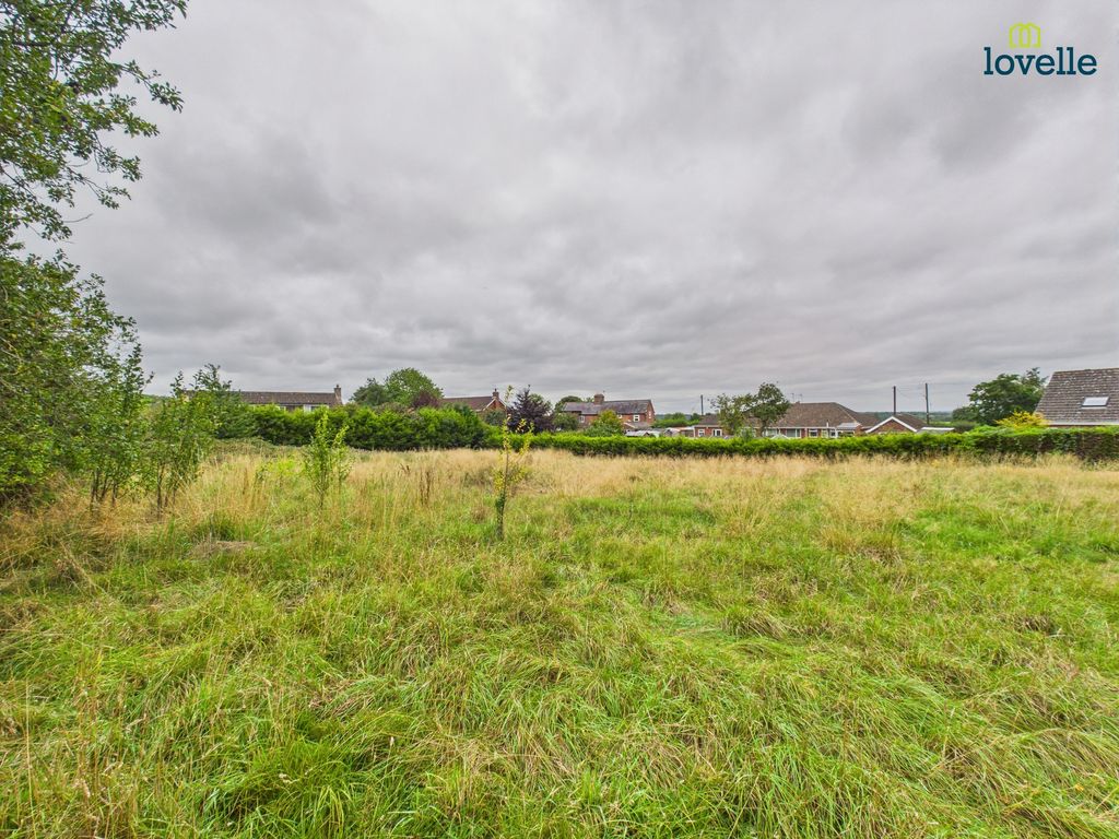 Property photo 3 of 18
