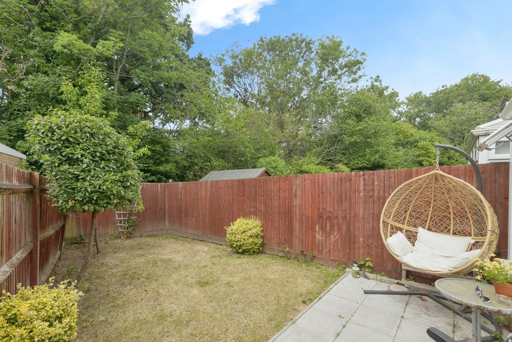 Property photo 2 of 15 Photo