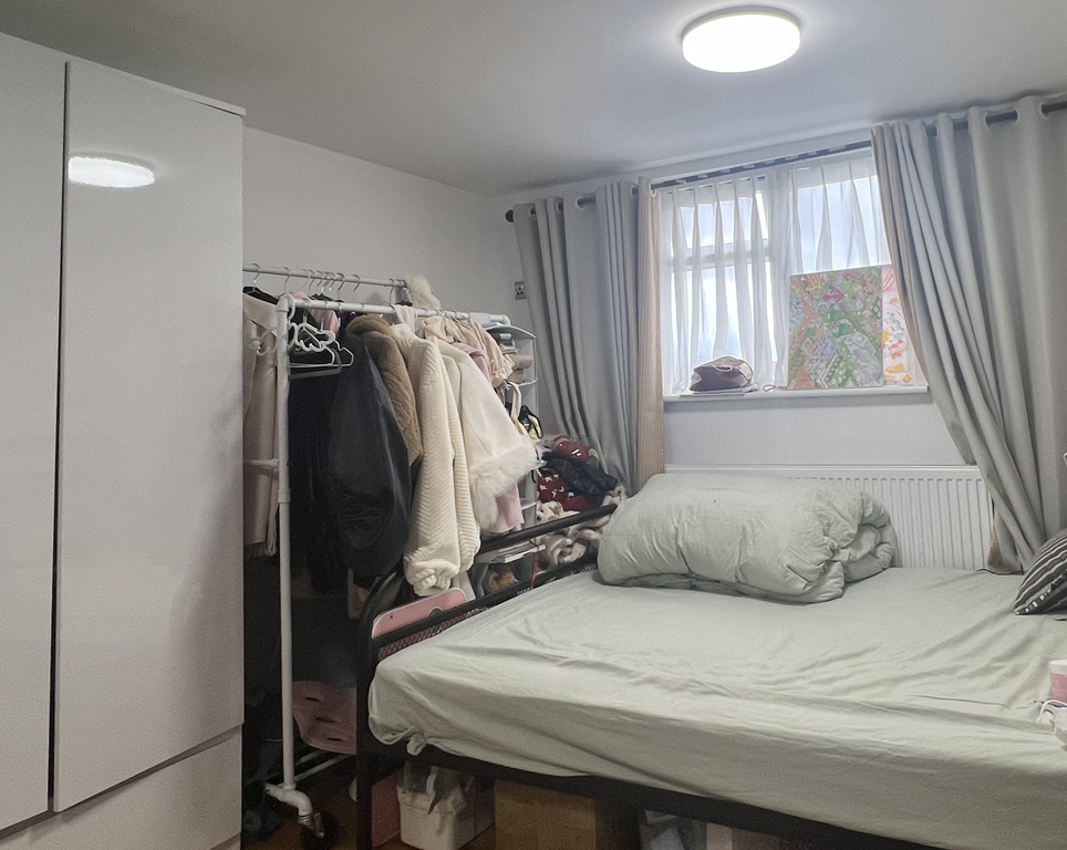 Property photo 2 of 5