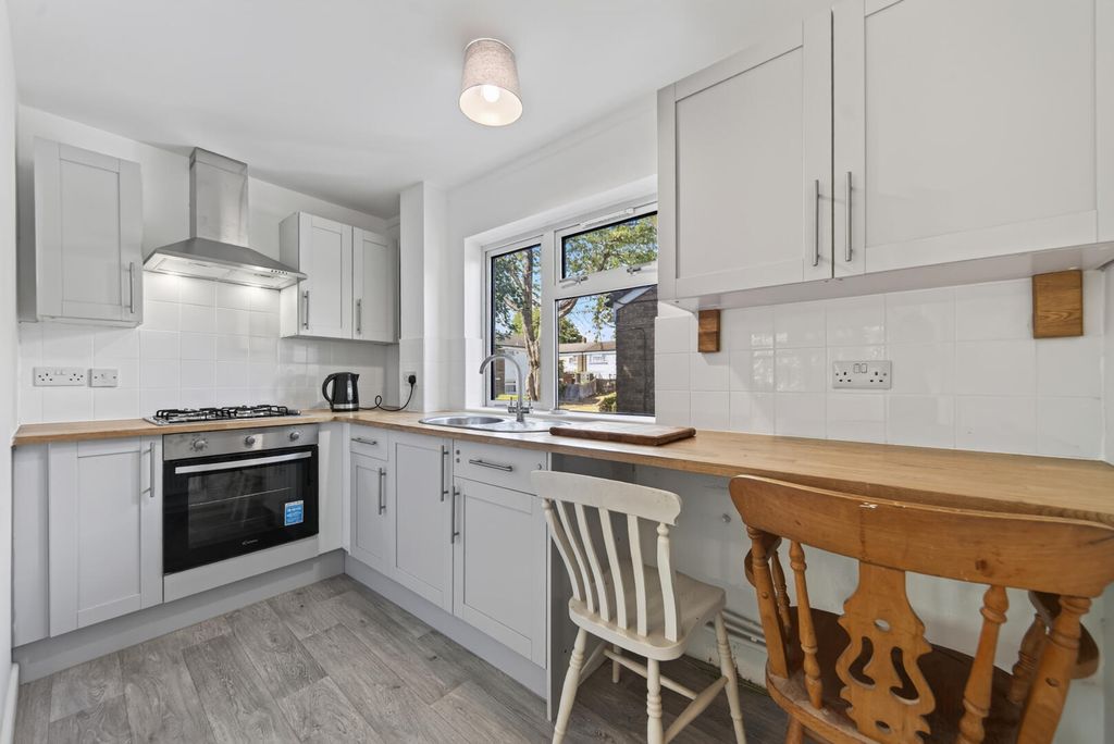 Property photo 2 of 13 Kitchen