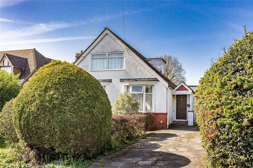 Property photo 1 of 32 Picture No. 10