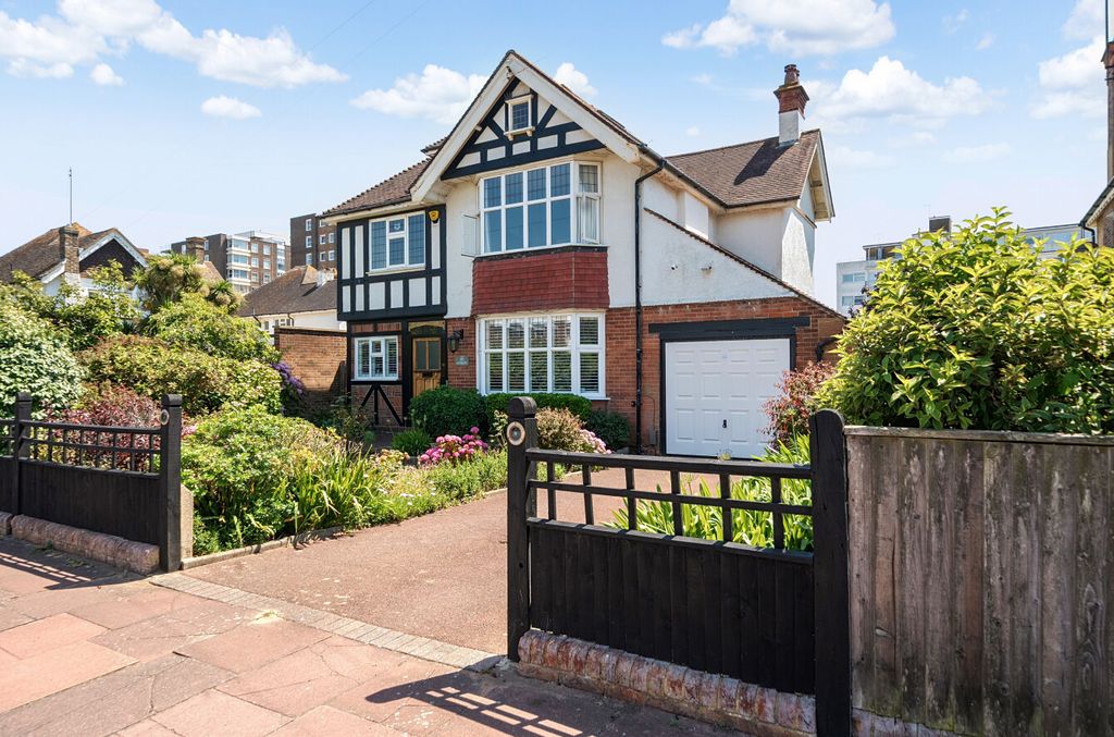 Property photo 1 of 19 1483236-3-6A3d3Dd...
