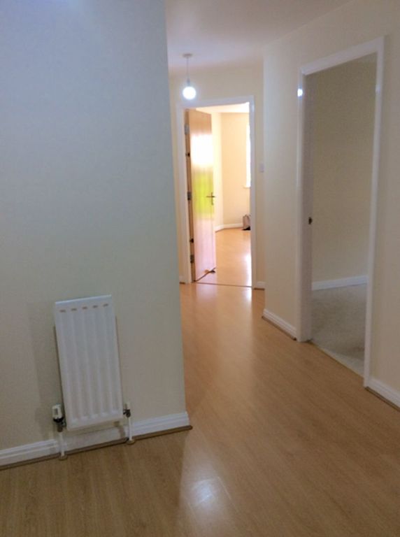 Property photo 2 of 13 Hallway