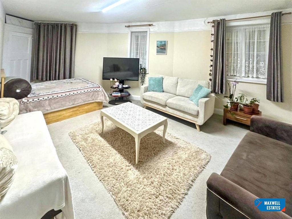 Property photo 1 of 14 Whatsapp Image 2026-05-26 At 12.18.53.Jpg