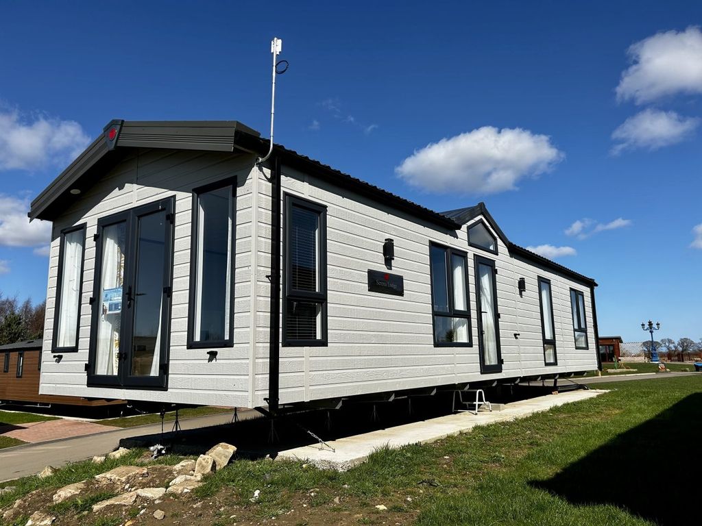 Property photo 1 of 6 Serena Lodge.Jpg