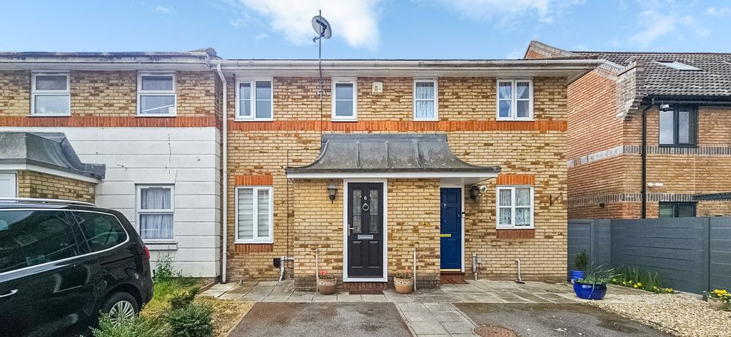 Property photo 1 of 16