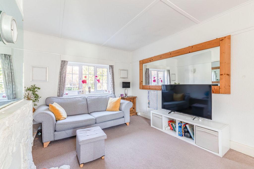 Property photo 2 of 15 Picture No. 09