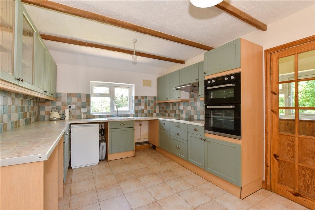 Property photo 3 of 15 Kitchen/Dining Room