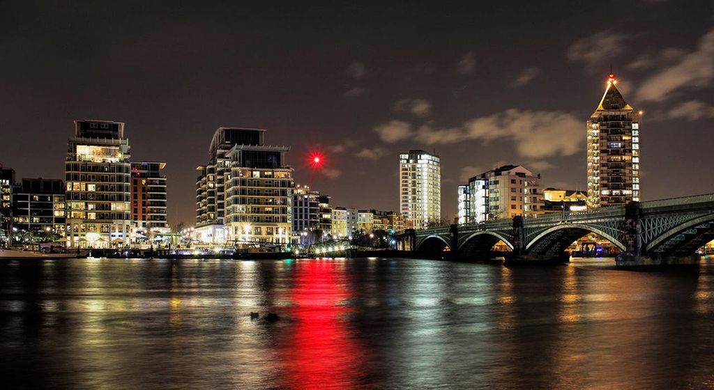 Property photo 2 of 8 Units 13 Fountain Centrefulham Sw6 Office Ext N.Jpg