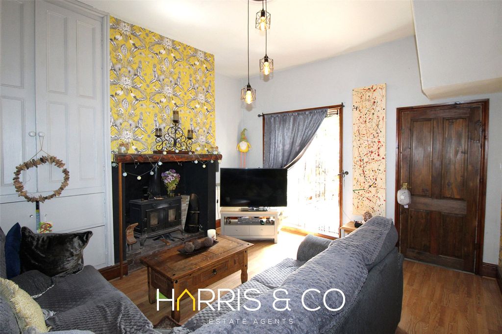 Property photo 2 of 11 Picture No. 05