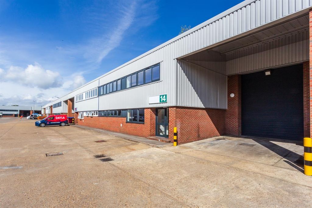 Property photo 1 of 4 Photo