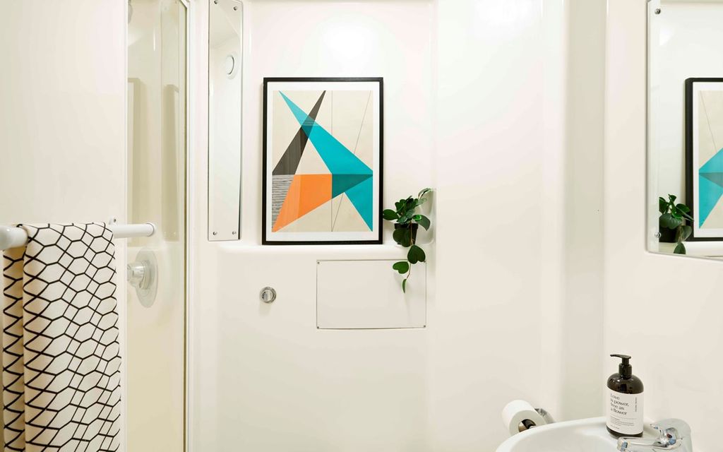 Property photo 2 of 9 8421439.Jpg