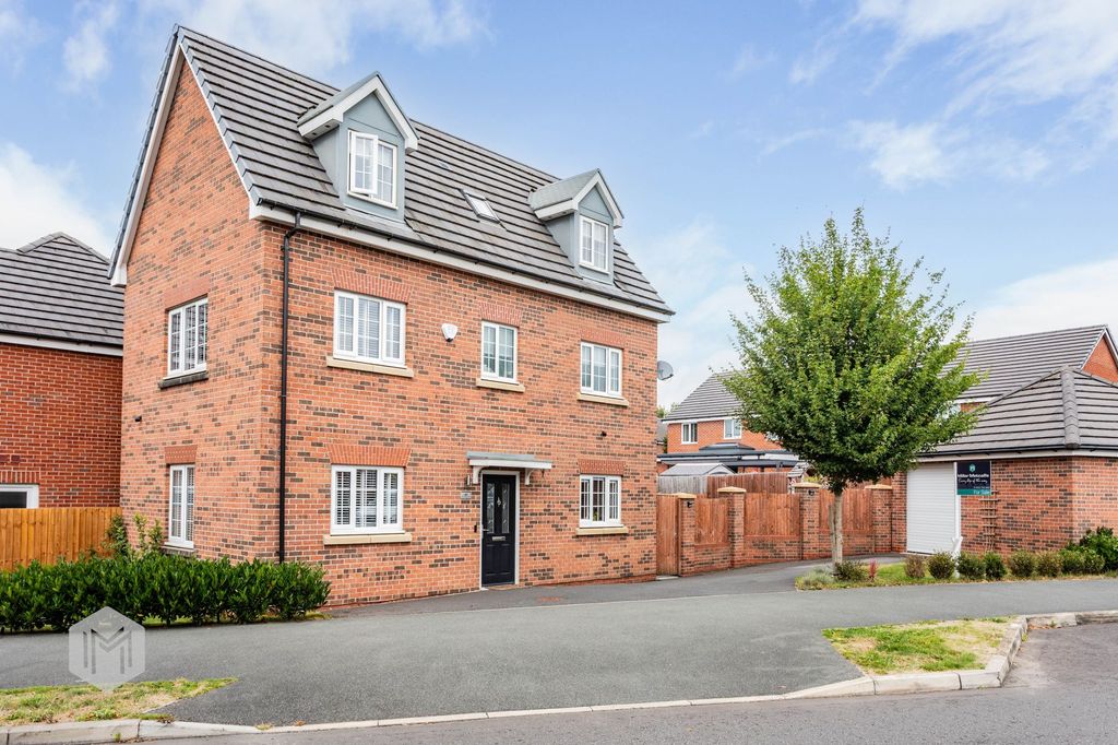 Property photo 1 of 34