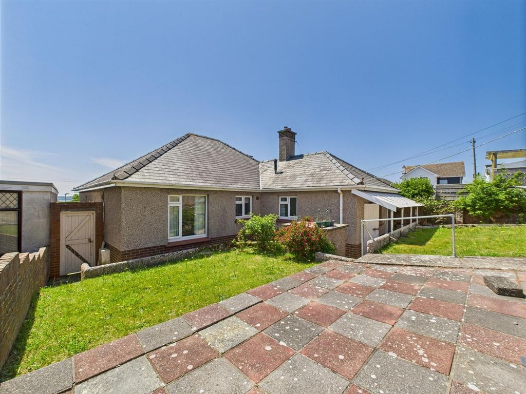 Property photo 3 of 16 Cam05474G0-Pr0010-Still005.Jpg