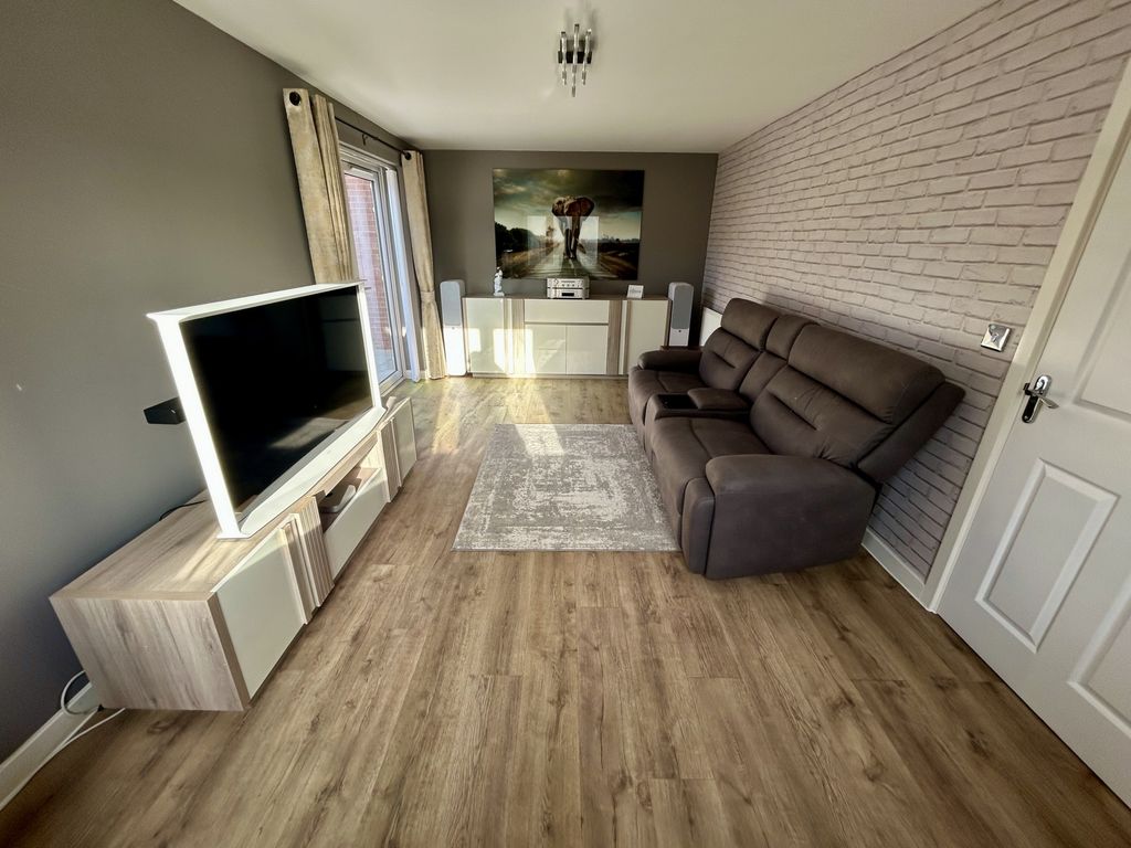 Property photo 2 of 30 Photo 2