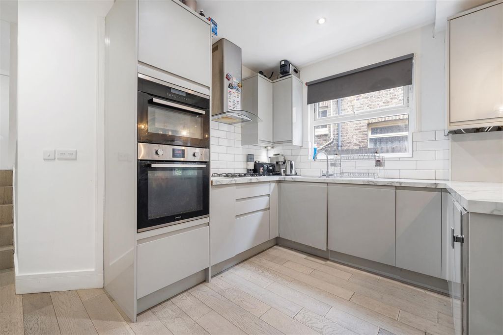 Property photo 3 of 12 Samos Road-6.Jpg