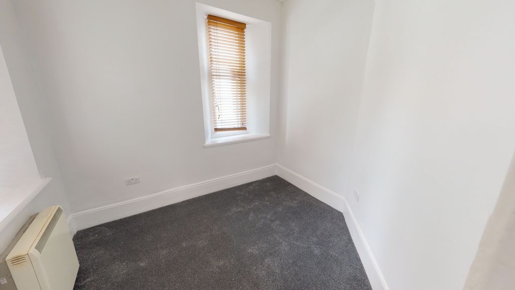 Property photo 2 of 5 Bengoughs-Flat-2-082