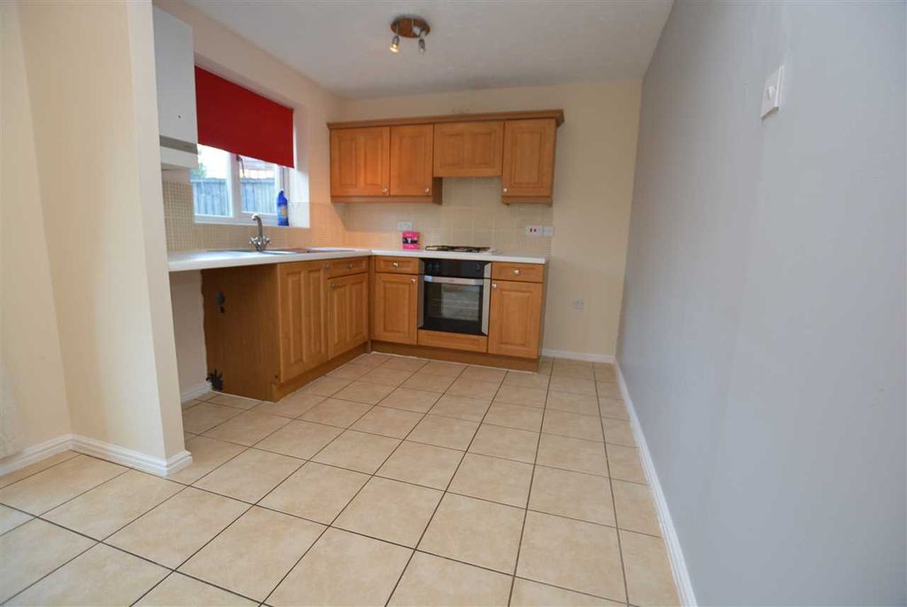 Property photo 3 of 9 Kitchen Diner