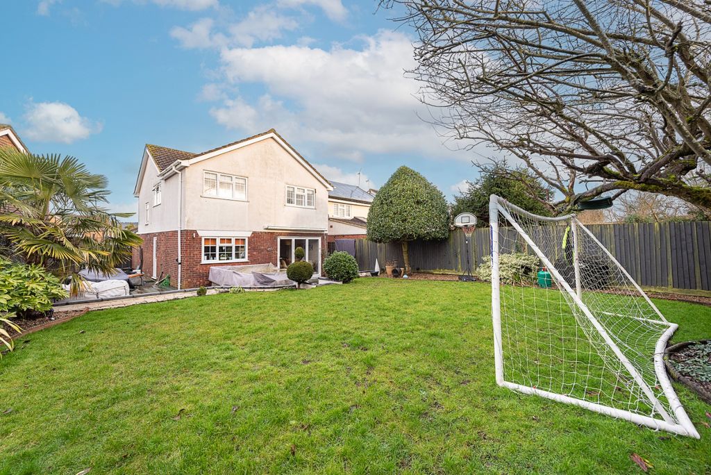Property photo 2 of 18 4351543