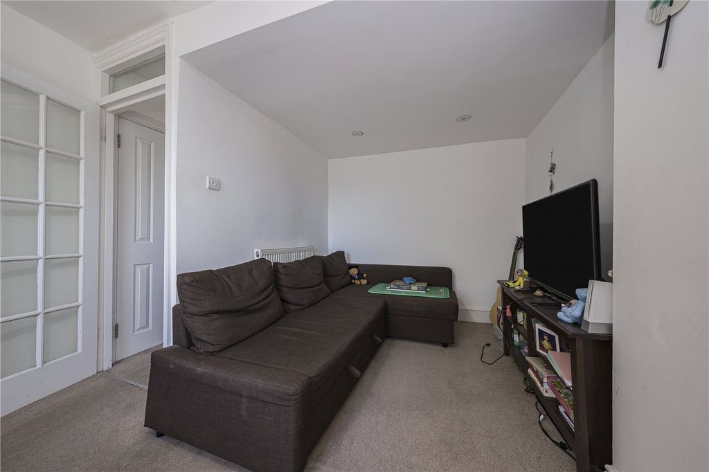 Property photo 2 of 7 Picture No. 02