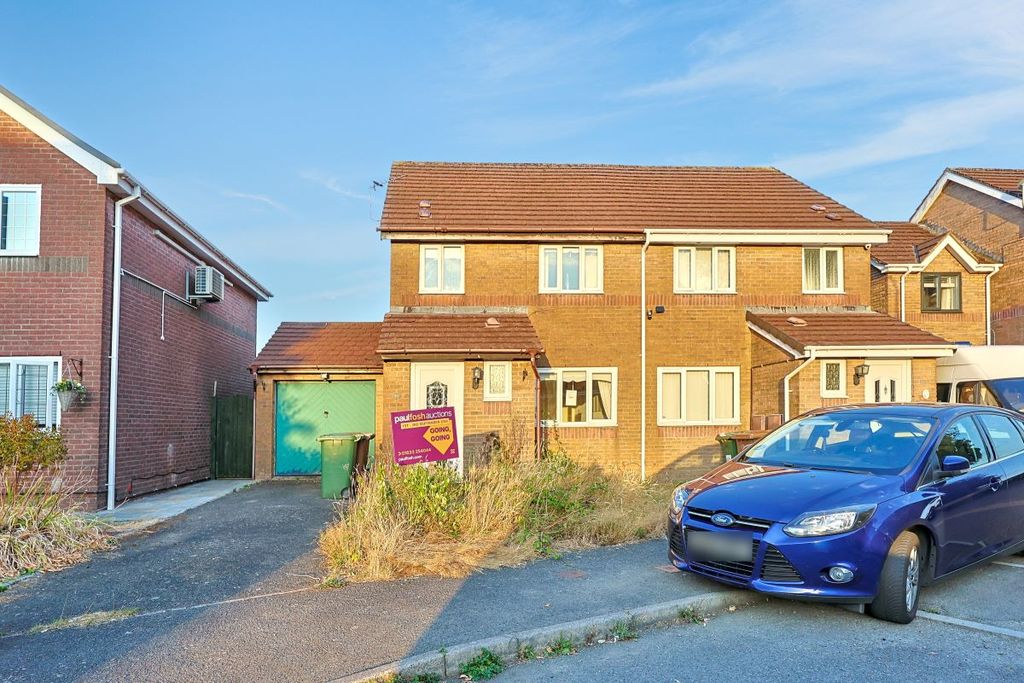 Property photo 1 of 7