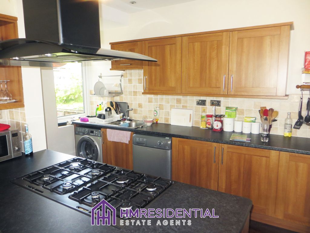 Property photo 3 of 9 Gallery