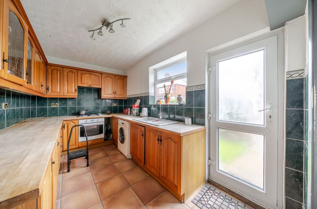 Property photo 3 of 13 1421837-5-69A07A5Da2B2c