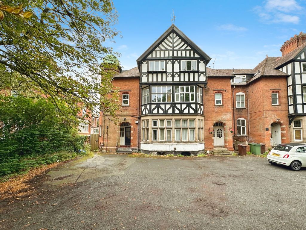 Property photo 1 of 45