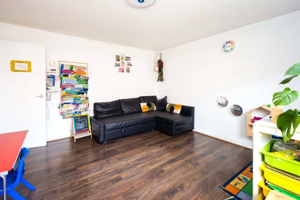 Property photo 3 of 13 Living Room