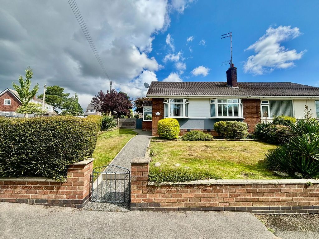 Property photo 2 of 26