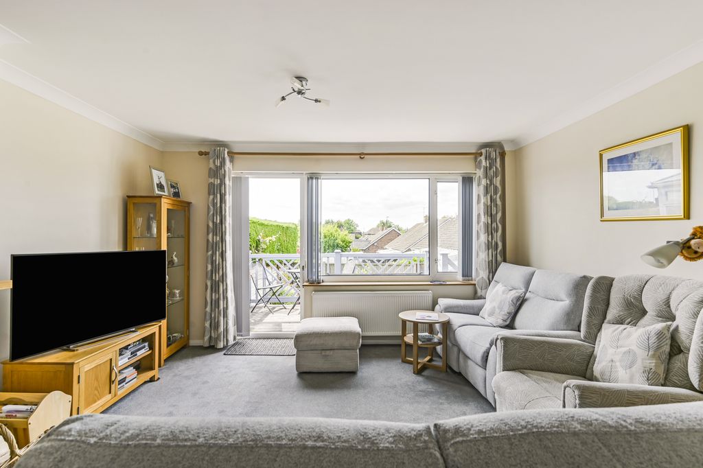 Property photo 3 of 22