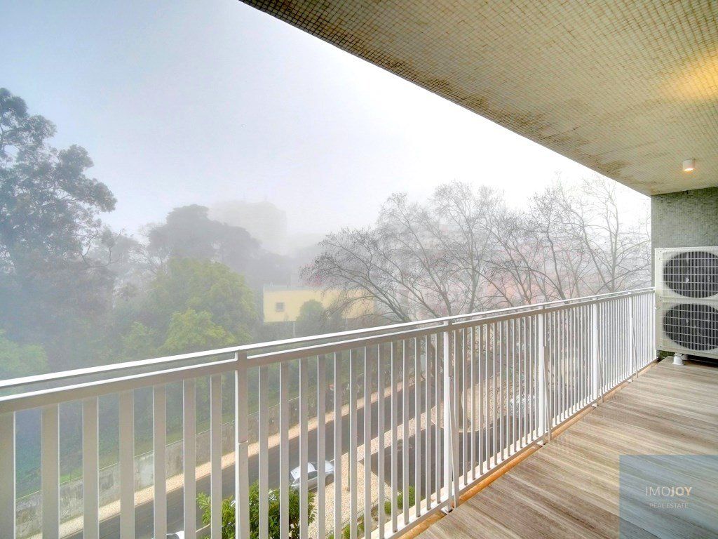 Property photo 2 of 30