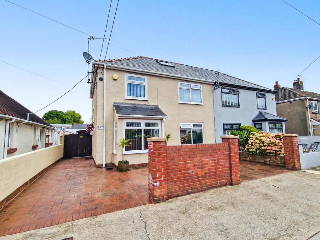 Property photo 1 of 29