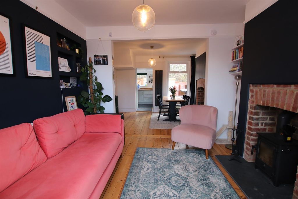 Property photo 2 of 17 Log Burner.Jpg