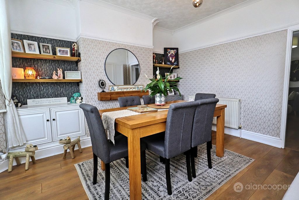 Property photo 2 of 23 3514513
