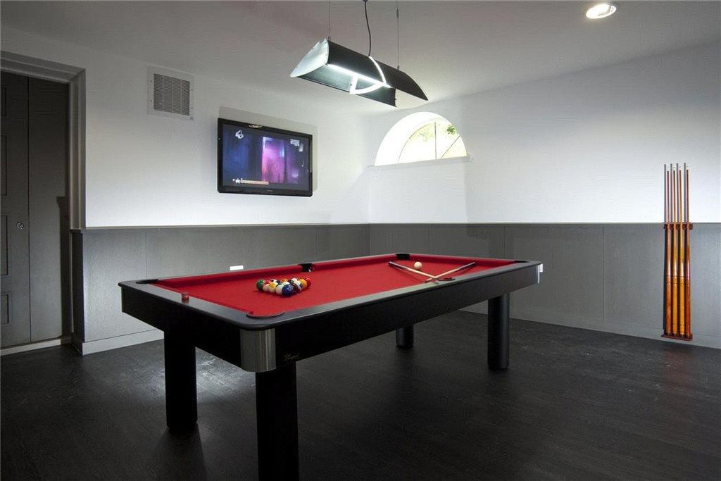 Property photo 2 of 15 Image