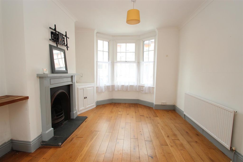 Property photo 2 of 11 Img_0213.Jpg